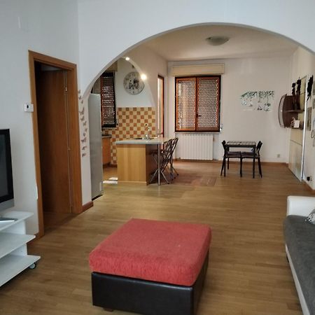 Casa Mirella Apartment Siena Luaran gambar